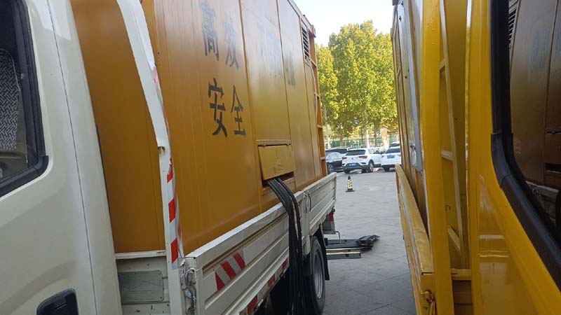 宜君如何判断柴油发电机组和UPS电源的切换时间是否符合要求？
